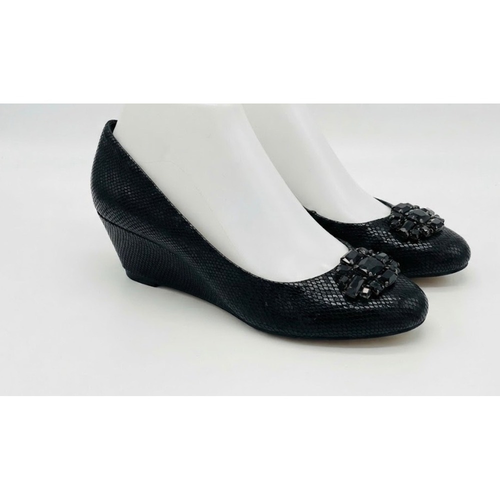 BCBGeneration Black Snakeskin Embossed Crystal Embellished Wedge Pumps 9